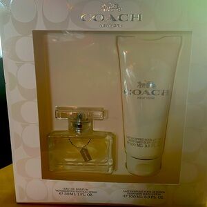 Coach New York Parfum & Body Lotion set